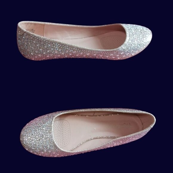 Fabulicious Rhinestone-Embellished Ballet Flats  Color Nude Glitter Mesh Size 10 - Picture 12 of 13